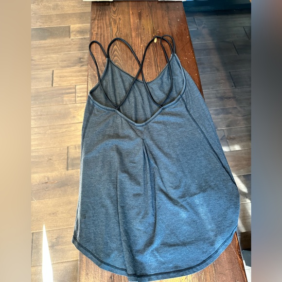 Lululemon Deep Criss Cross Tank - Picture 3 of 3